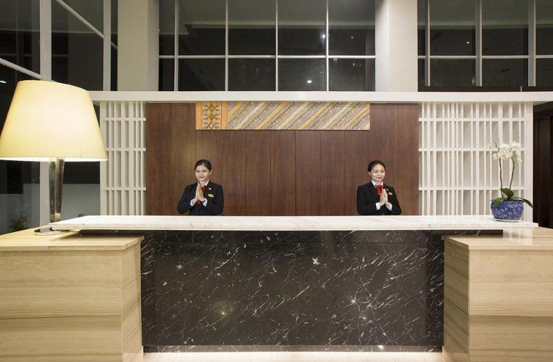 Howard Johnson By Wyndham Pekalongan Dış mekan fotoğraf